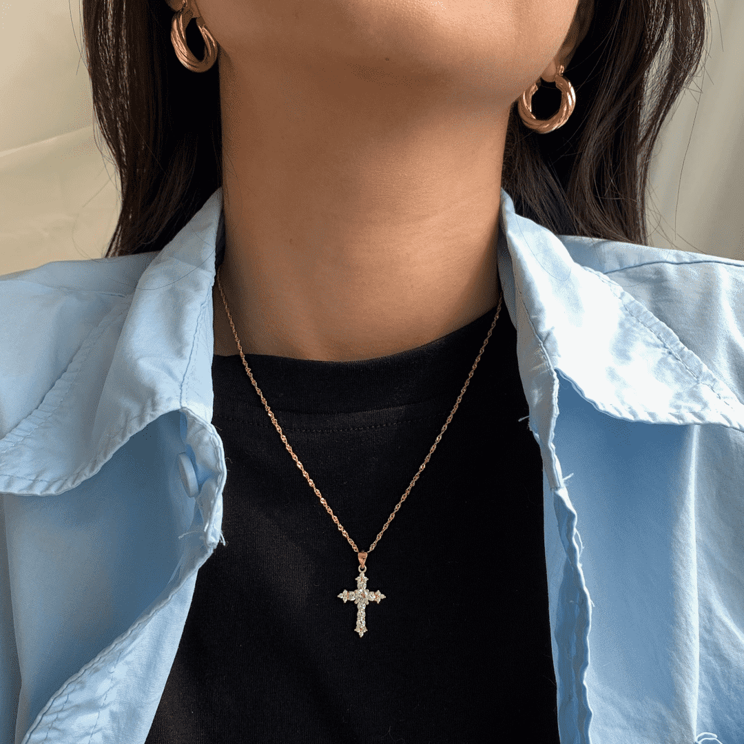 [XXX]Delicate Cross Shape Necklace