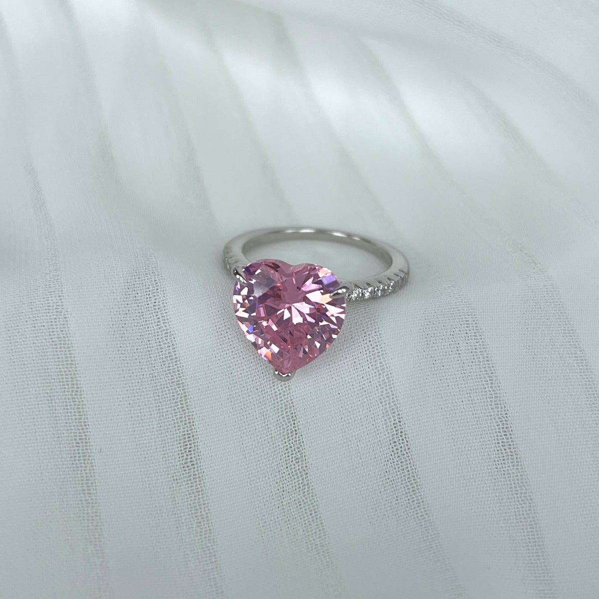 [XXX] Anillo romántico para amantes con corte de corazón brillante y lujoso de 6,0 quilates