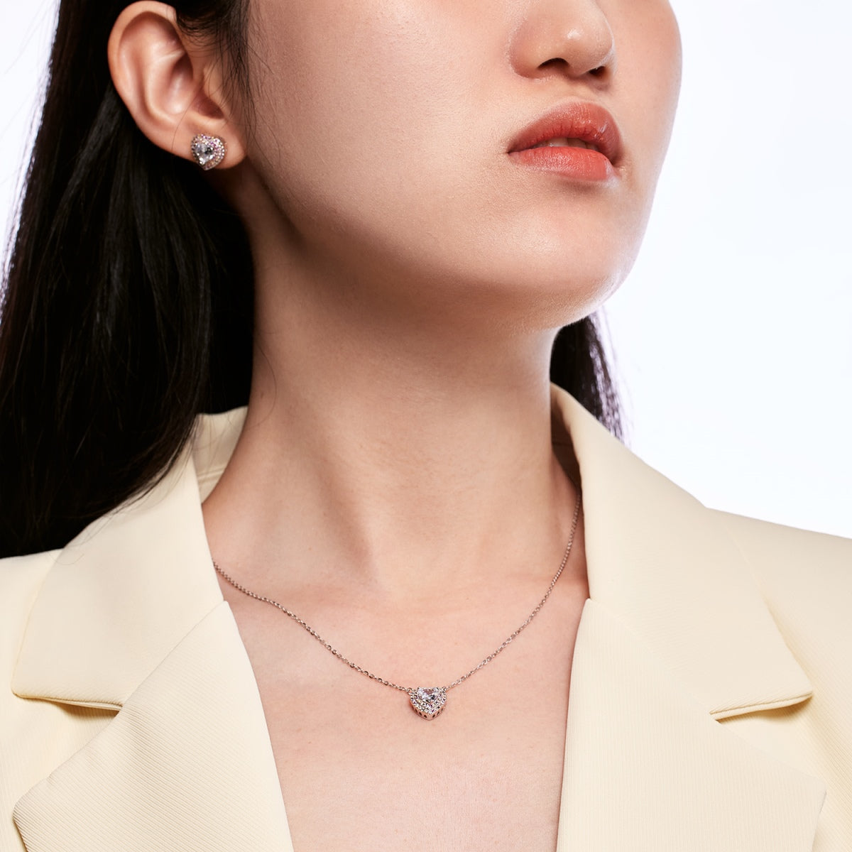 [XXX]Exquisite Heart Shape Necklace