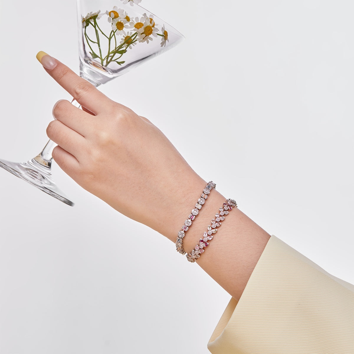 [XXX] Bracelet quotidien délicat et exquis en forme de fleur