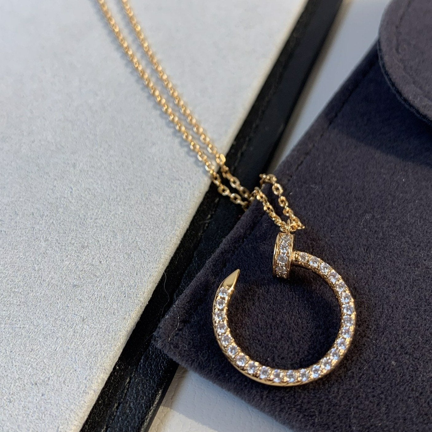 [TRENDS]JUSTE NECKLACE PINK GOLD DIAMONDS