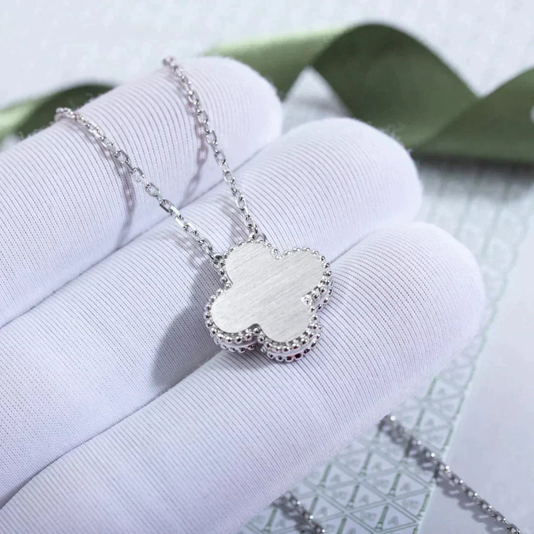 [TENDANCES] COLLIER LASER DIAMANT CLOVER 15MM ARGENT