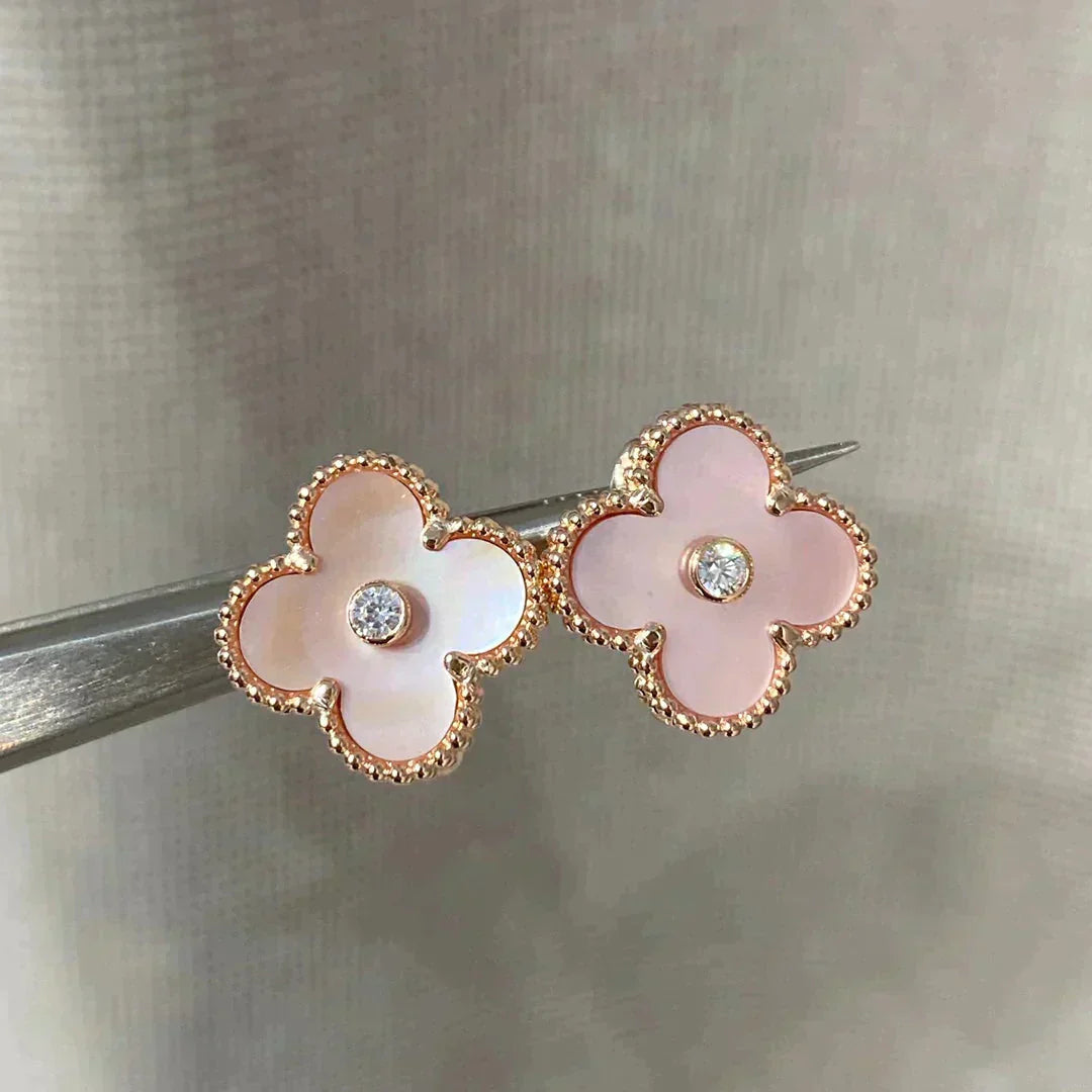 [TRENDS]CLOVER MEDIUM 1 MOTIFS  PINK MOP DIAMOND EARRINGS