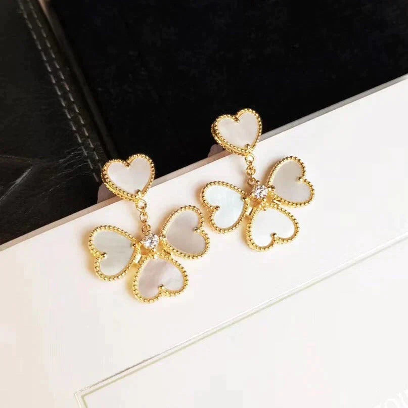 [TENDANCES] BOUCLES D'OREILLES CLOVER SWEET WHITE MOP