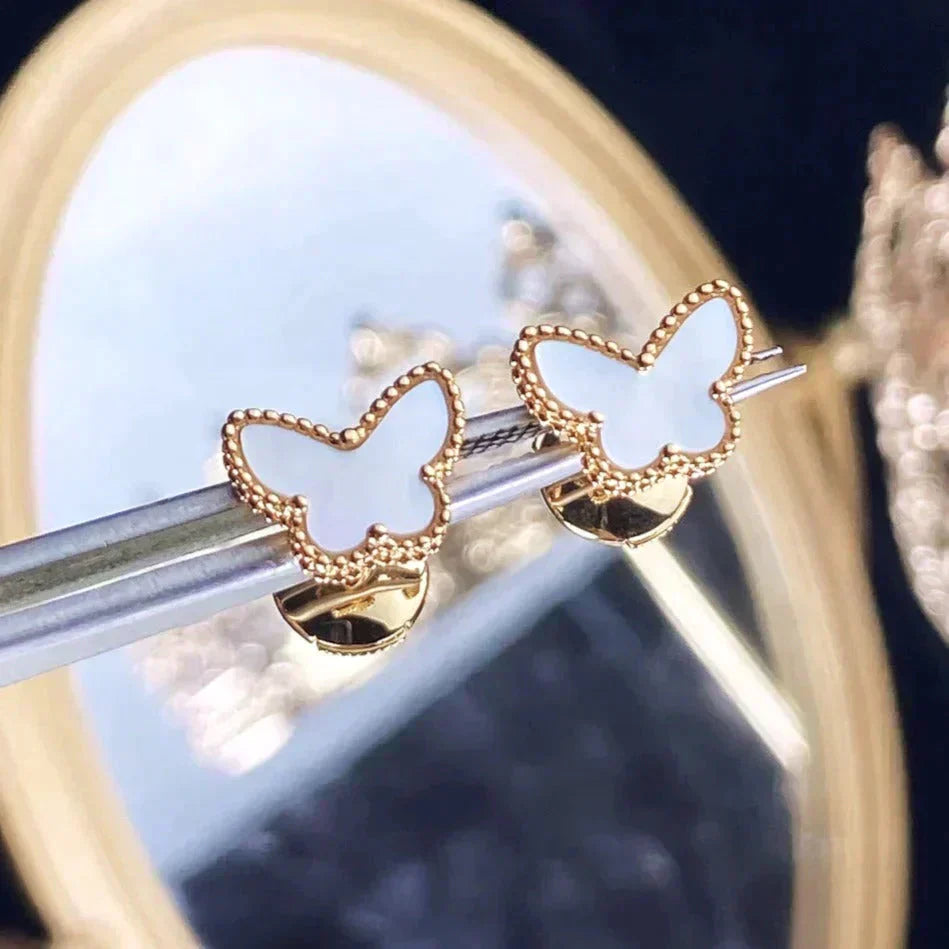 [TRENDS]SWEET BUTTERFLY MOP EARSTUDS