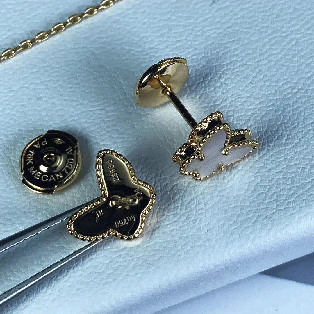 [TRENDS]SWEET BUTTERFLY MOP EARSTUDS