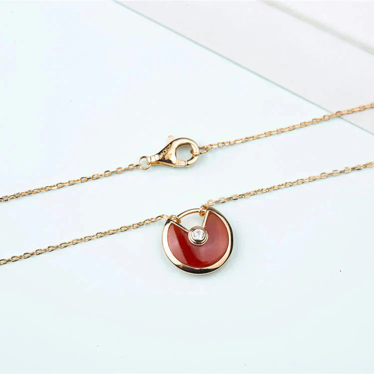 [TRENDS]AMULETTE GOLD CARNELIAN ONYX NECKLACE