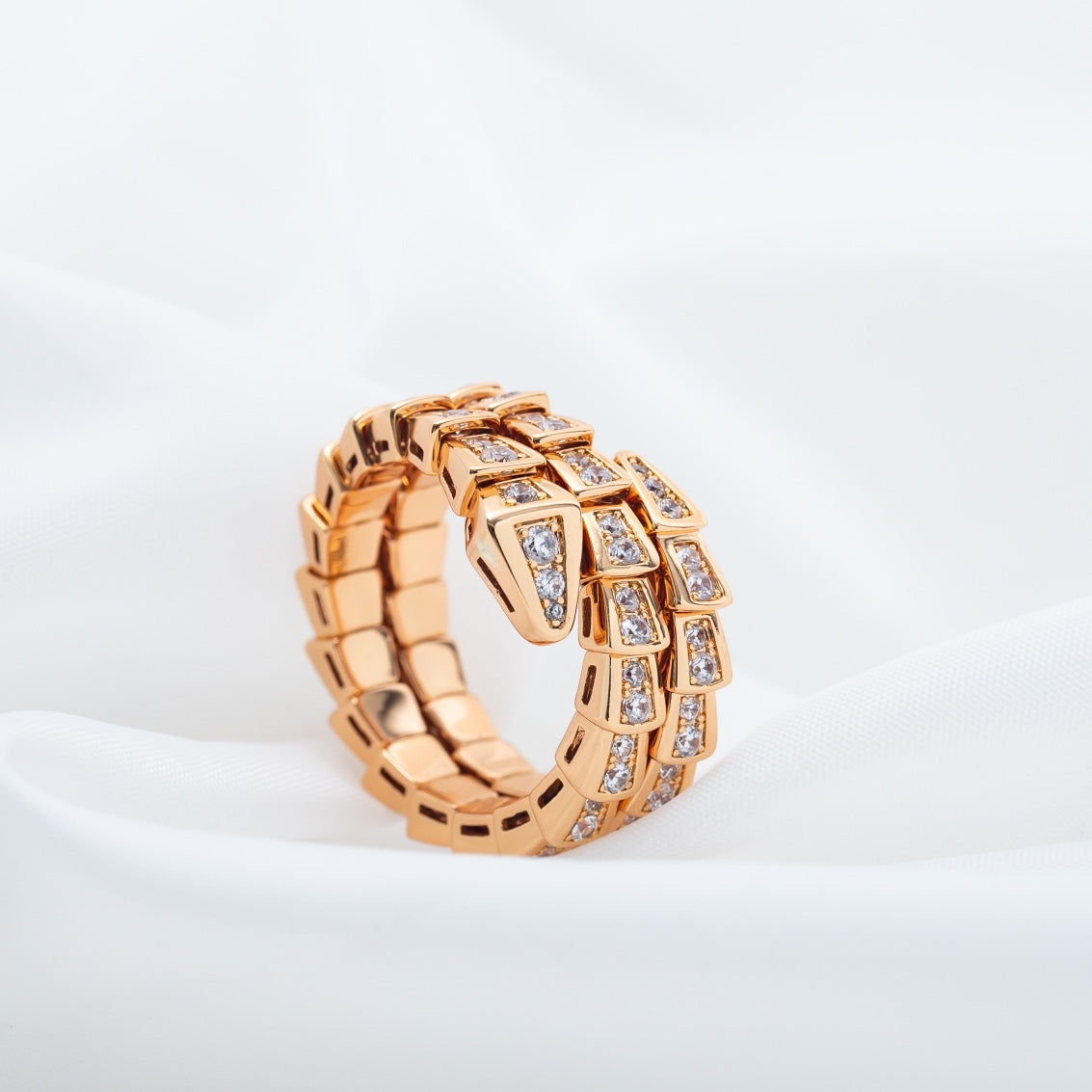 [TENDANCES]BAGUE SERPENTI OR ROSE DIAMANT DOUBLE RANGÉE