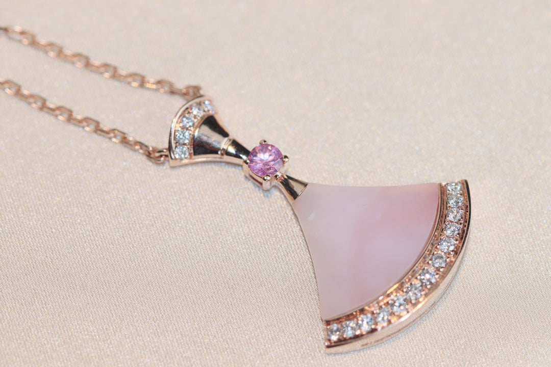 [TRENDS]DREAM NECKLACE PINK MOP DIAMOND