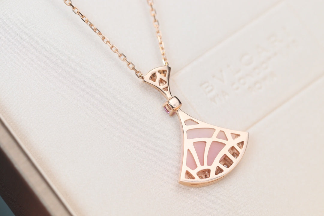 [TRENDS]DREAM NECKLACE PINK MOP DIAMOND