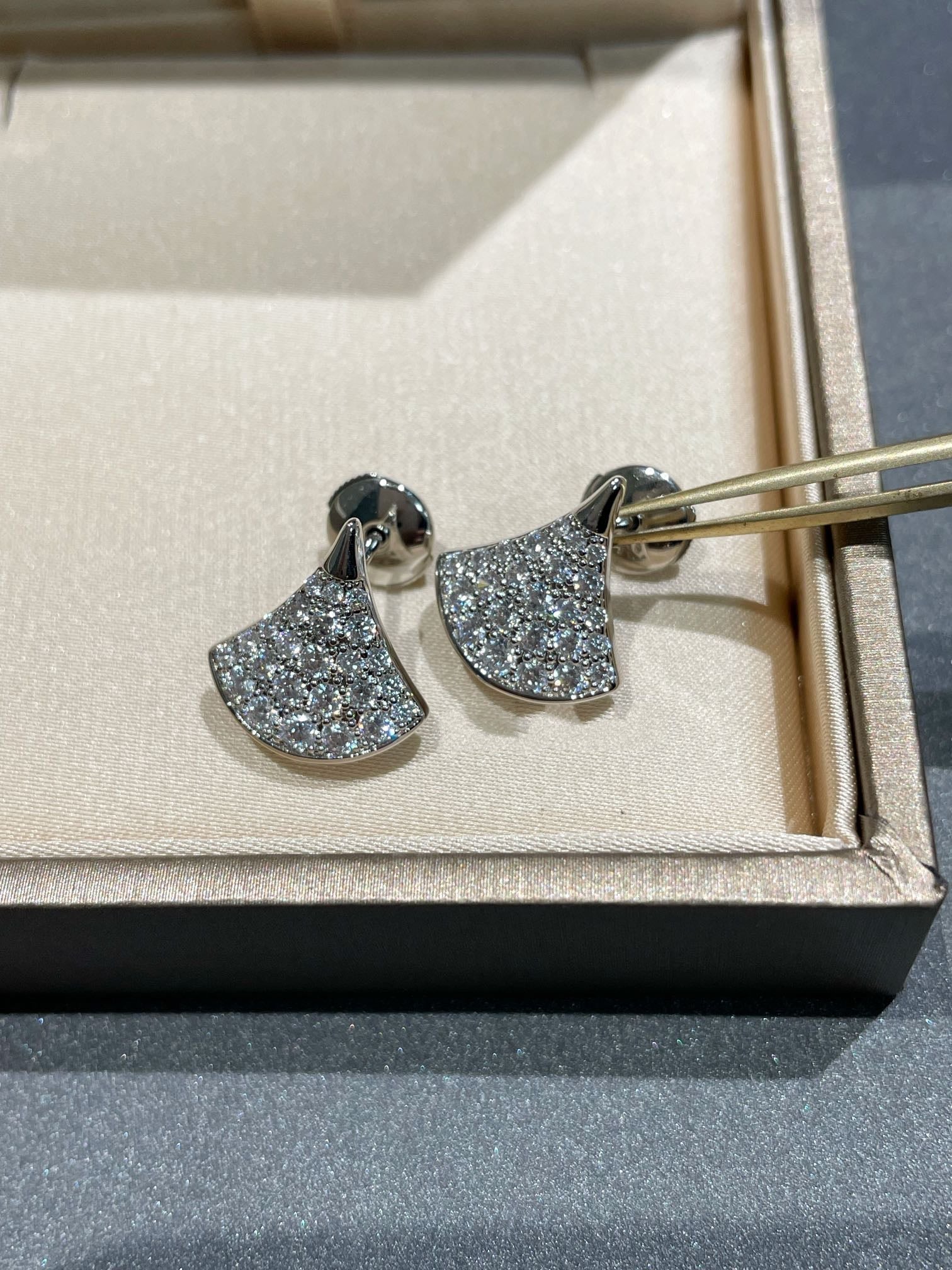 [TENDANCES] BOUCLES D'OREILLES DREAM STUD DIAMANT