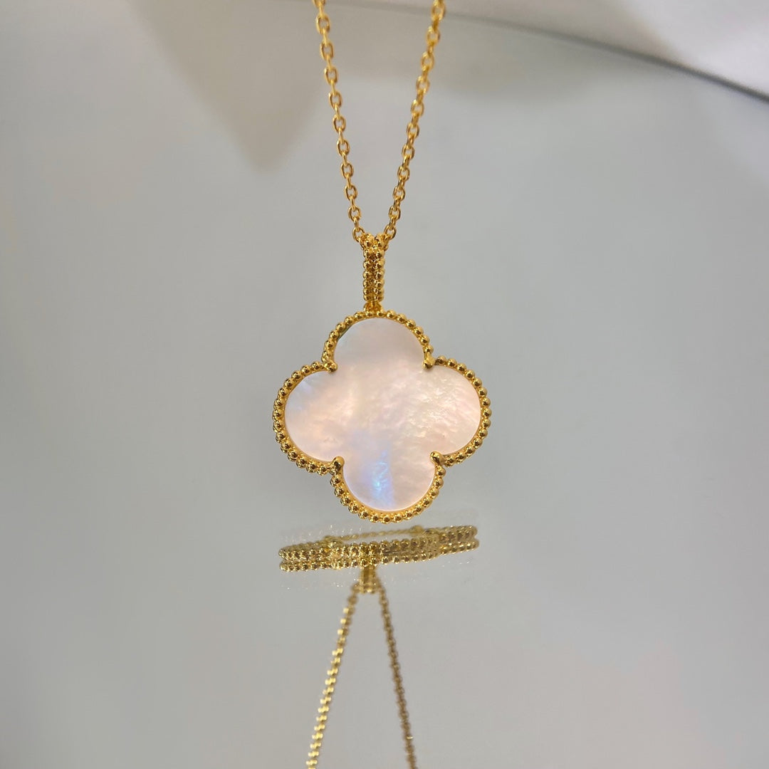 [TENDANCES] COLLIER PENDENTIF GRAND CLOVER 25MM