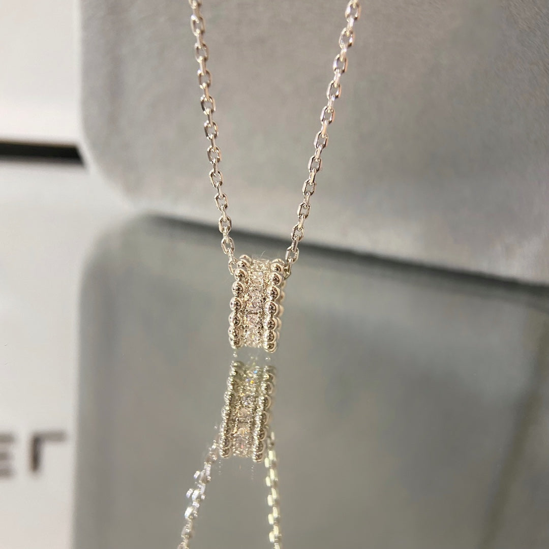 [TRENDS]PERLEE DIAMOND NECKLACE