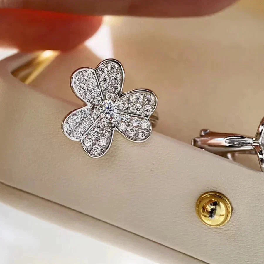 [TENDENCIAS] PENDIENTES DE DIAMANTES CLOVER COMOS PLATA