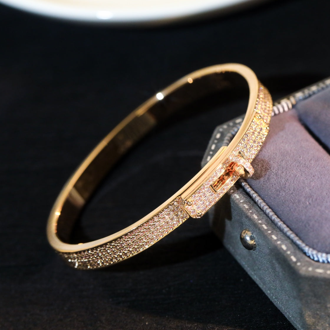 [TRENDS]KELLY BRACELET DIAMOND PAVED