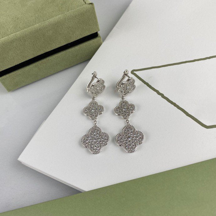 [TRENDS]CLOVER 3 MOTIF DIAMOND SILVER DROP EARRINGS