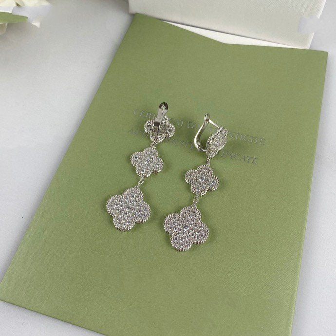 [TRENDS]CLOVER 3 MOTIF DIAMOND SILVER DROP EARRINGS