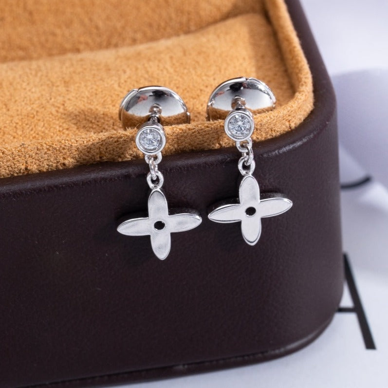 [TENDENCIAS] PENDIENTES MINI GOTA DE PLATA CON DIAMANTES VIDYLLE