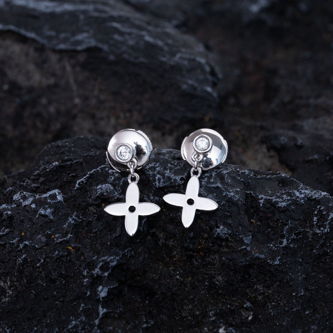 [TRENDS]VIDYLLE SILVER DIAMOND MINI DROP EARRINGS