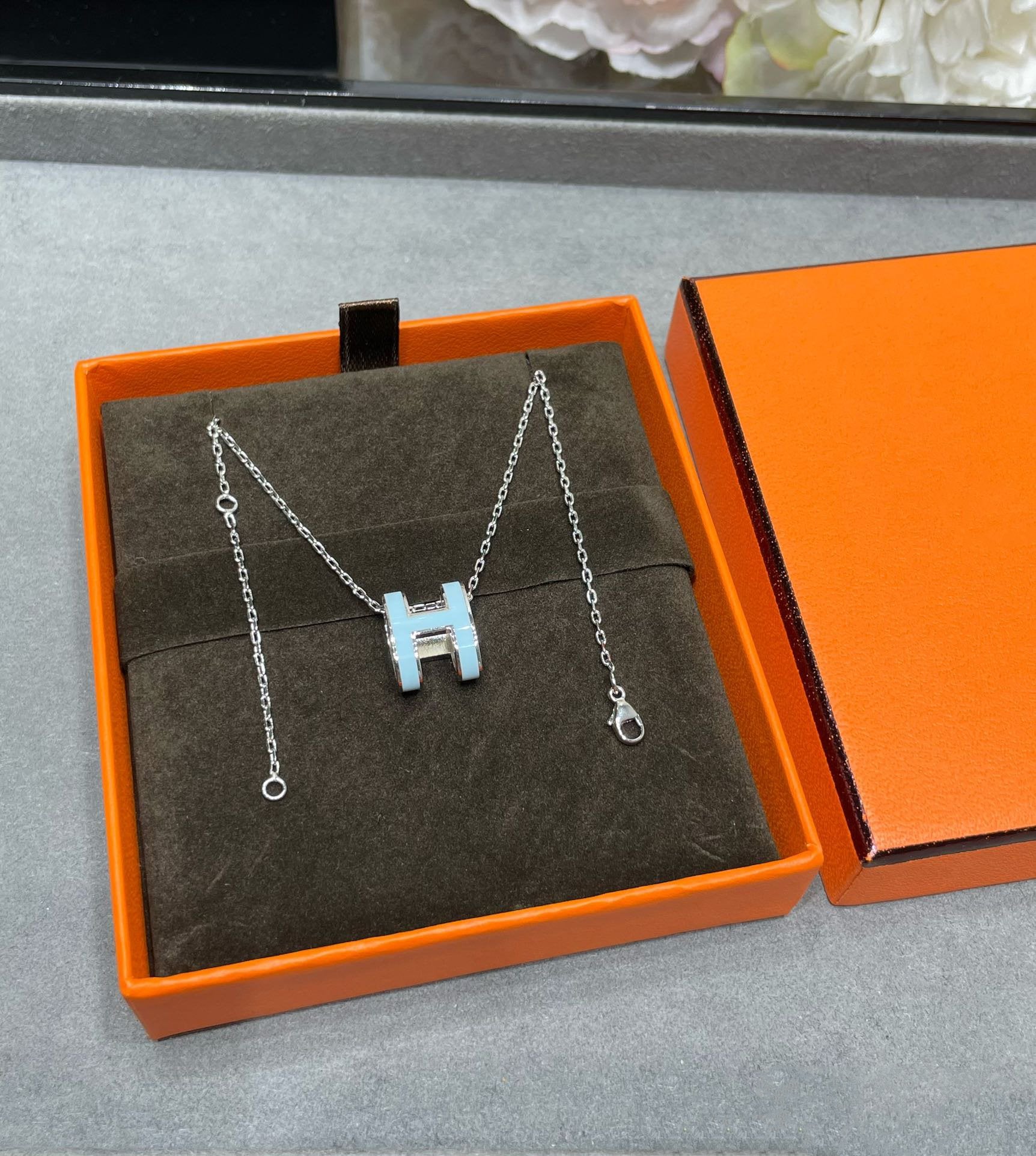 [TRENDS]POP H SKY BLUE NECKLACE