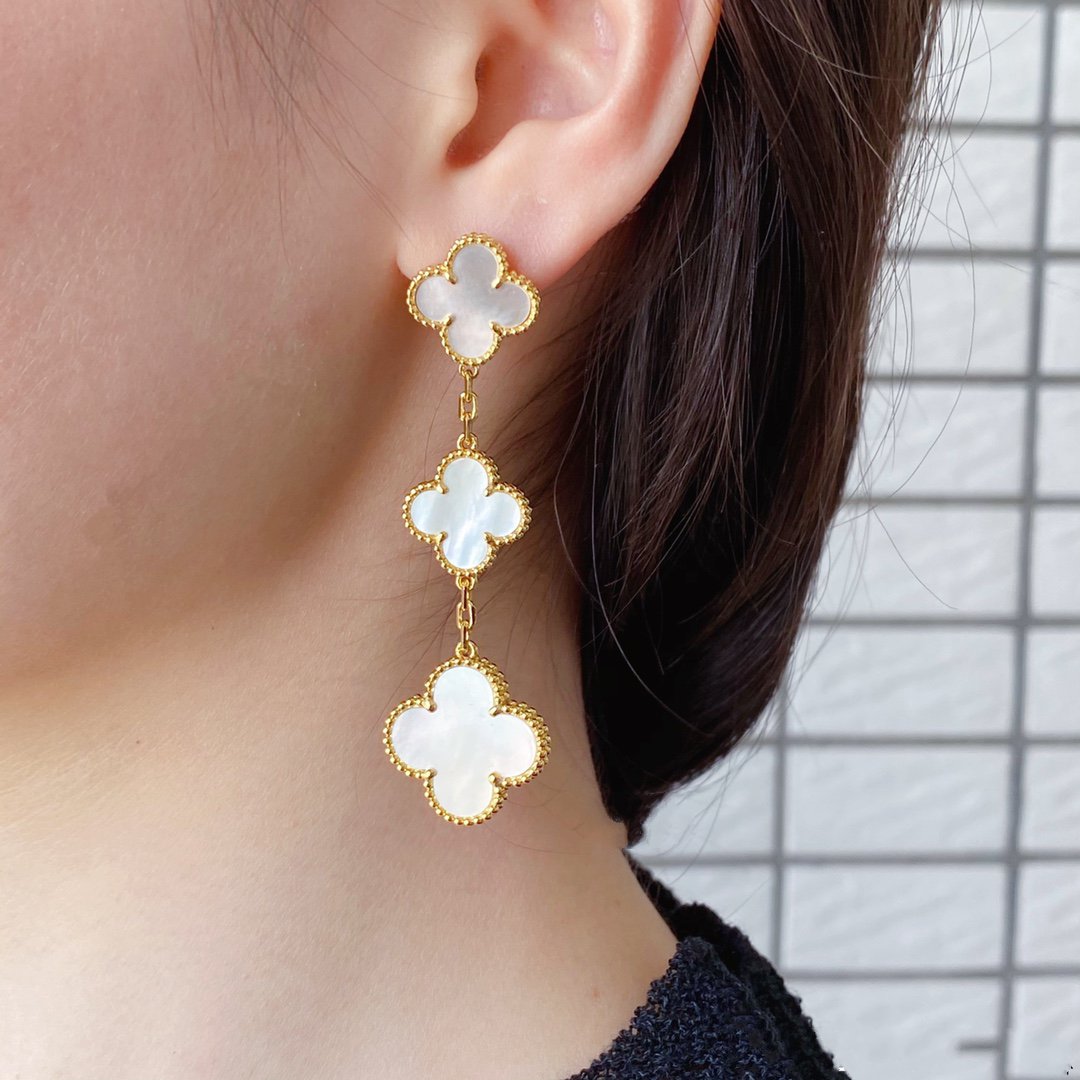 [TENDANCES] BOUCLES D'OREILLES EN OR 3 MOTIFS CLOVER MOP 