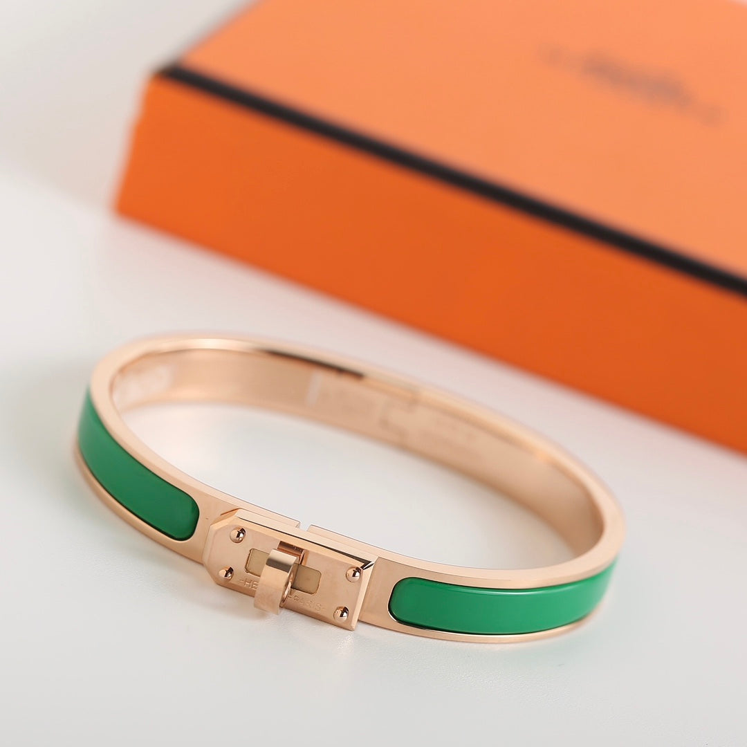 [TRENDS]HM KELLY GREEN BRACELET