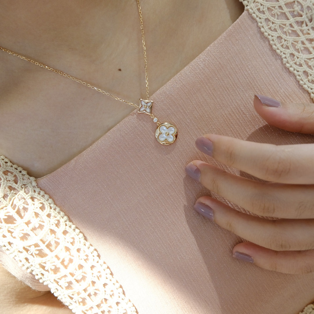 [TENDANCES] COLLIER OR ROSE À 2 MOTIFS ÉTOILE ET SOLEIL NACRE BLANCHE 