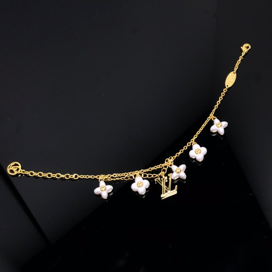 [TRENDS]LOGO 6 MOTIF STAR AND SUN GOLD BRACELET