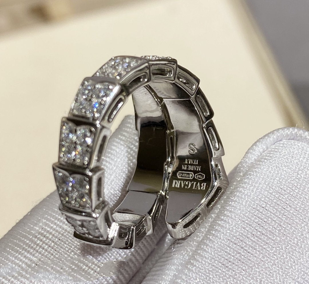 [TENDENCIAS] ANILLO SERPENTI PLATA PAVÉ DIAMANTES