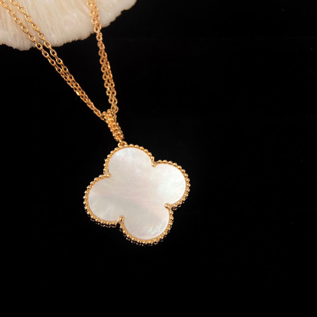 [TENDANCES] COLLIER PENDENTIF GRAND CLOVER 25MM