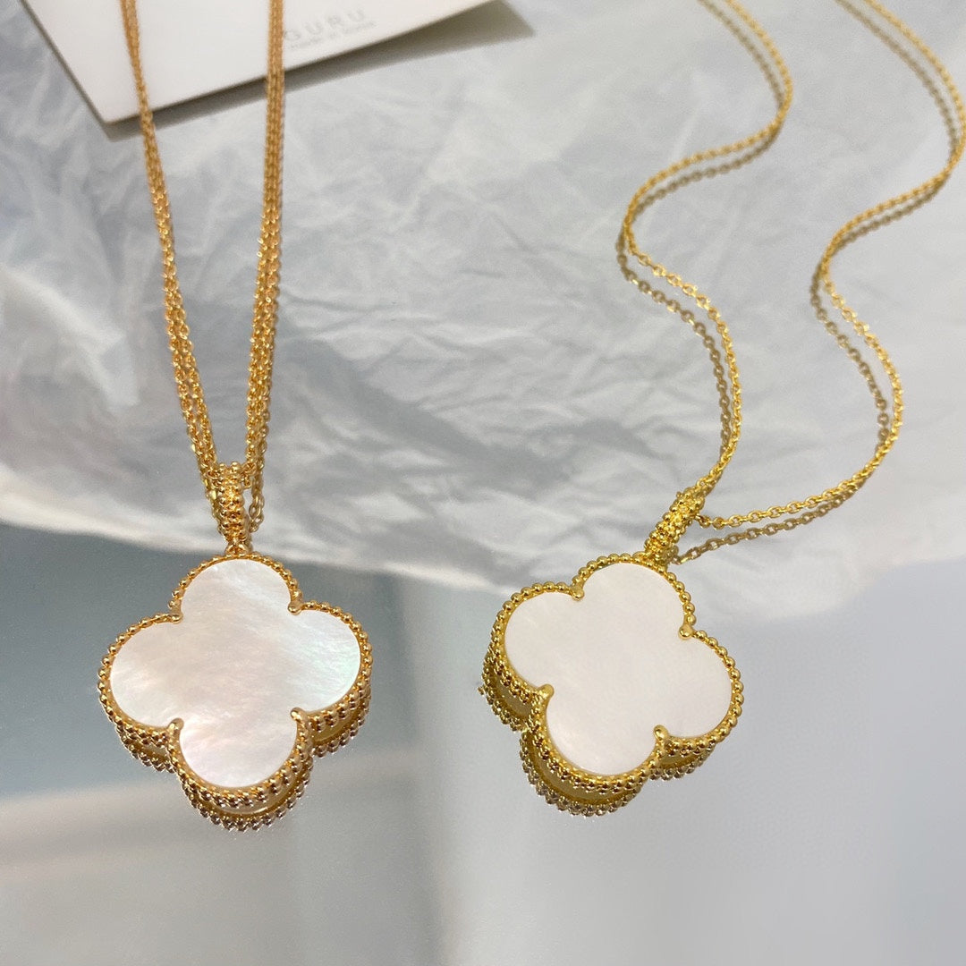 [TENDANCES] COLLIER PENDENTIF GRAND CLOVER 25MM