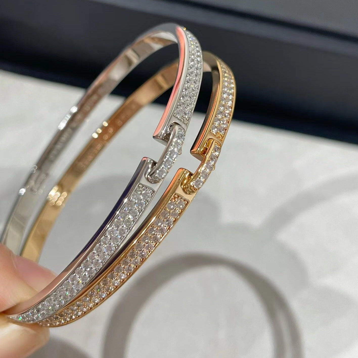 [TRENDS]LIENS VIDENCE DIAMOND PAVED BRACELET