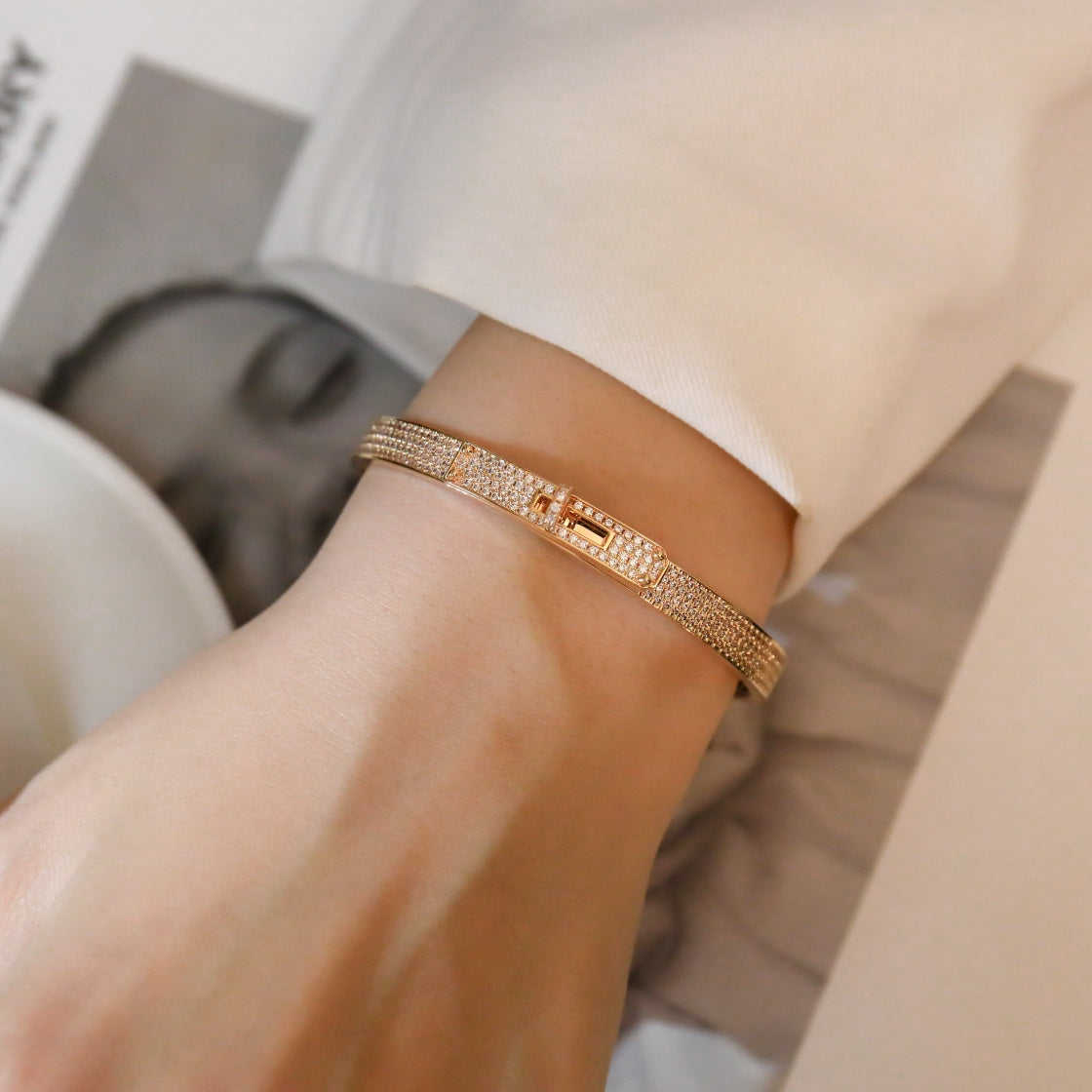 [TRENDS]KELLY BRACELET DIAMOND PAVED