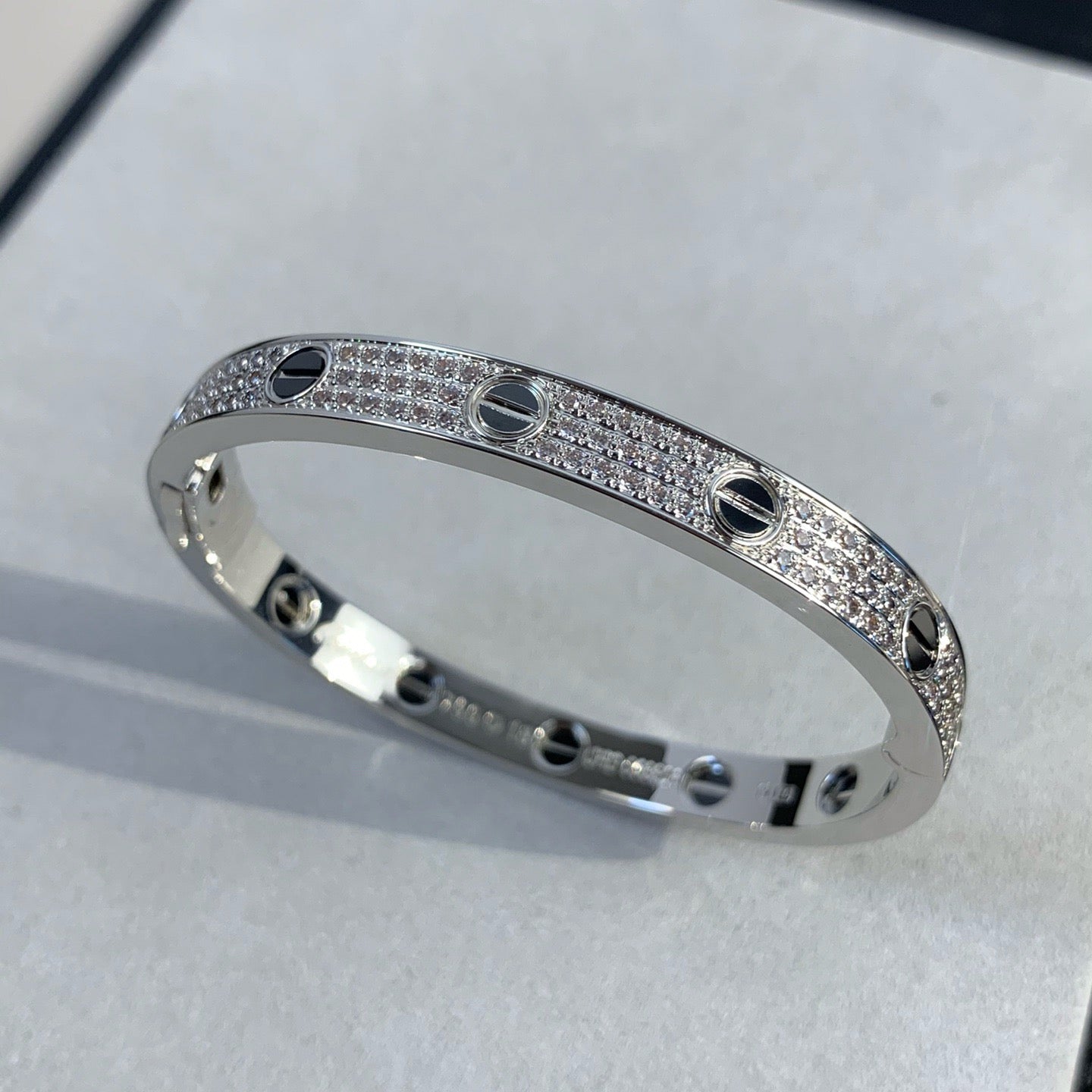 [TENDANCES] BRACELET LOVE 6,1MM CÉRAMIQUE PAVÉE DE DIAMANTS 