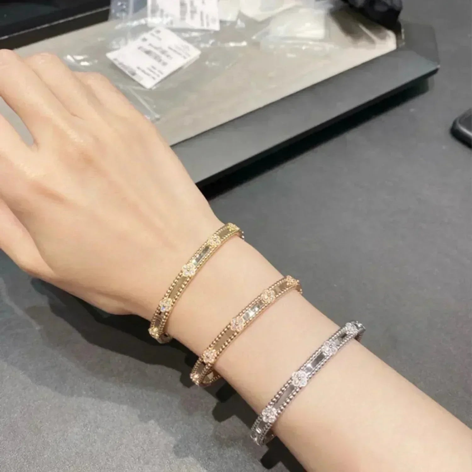 [TRENDS]CLOVER BRACELET 4MM DIAMONDS