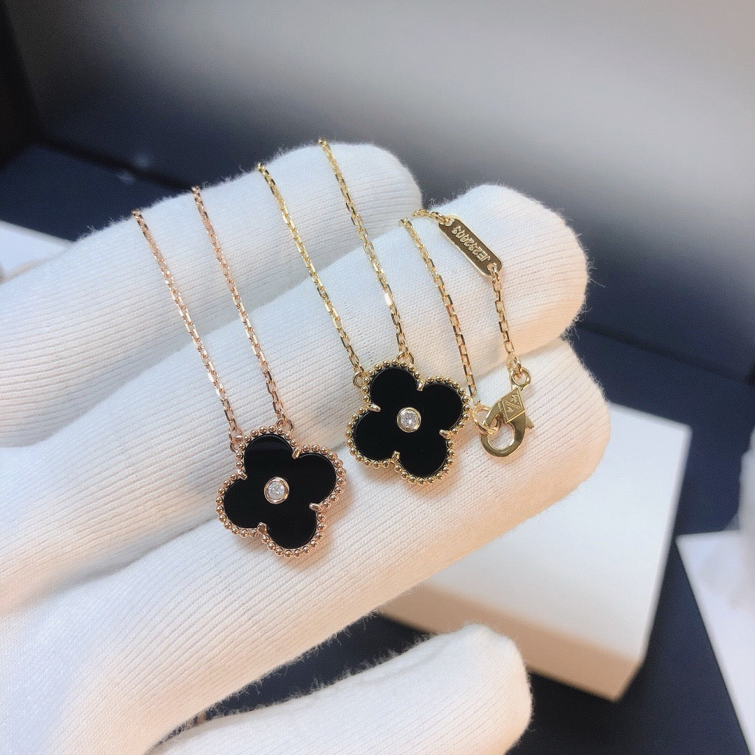 [TENDANCES] COLLIER CLOVER 15MM DIAMANT ONYX