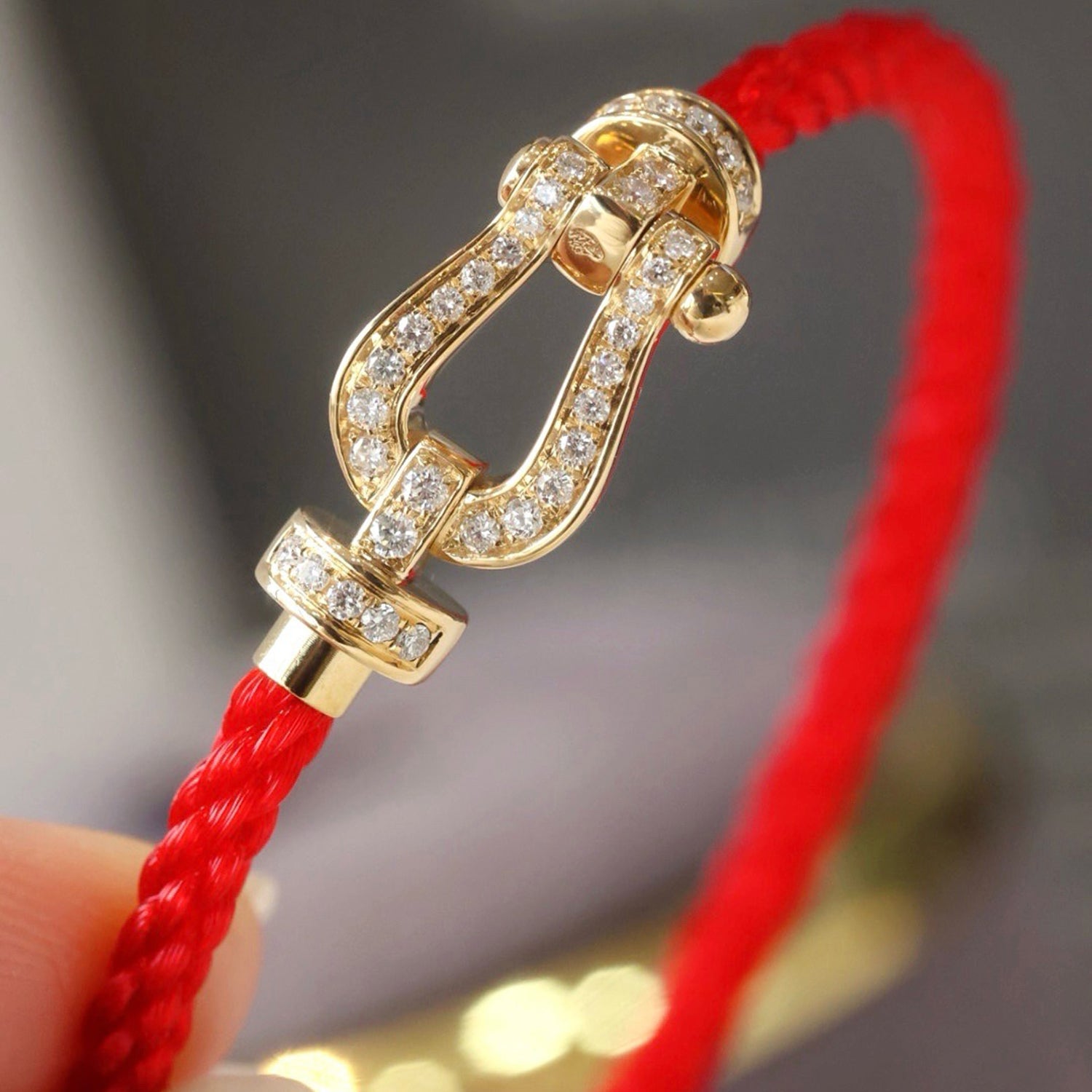 [TRENDS]FORCE LARGE HORSESHOE FULL DIAMOND BRACELET GOLD