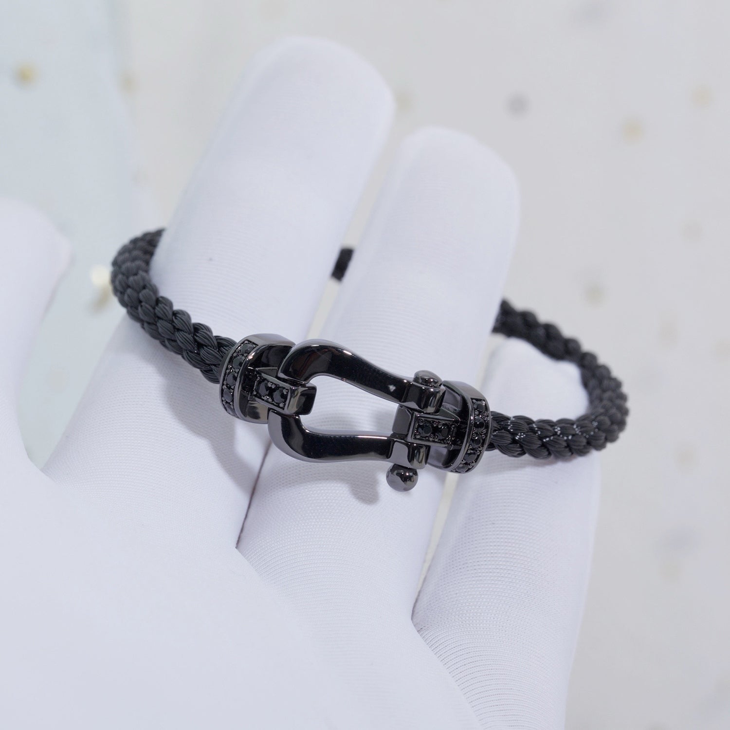 [TRENDS]FORCE LARGE SERIES HORSESHOE BLACK SAMURAI BRACELET