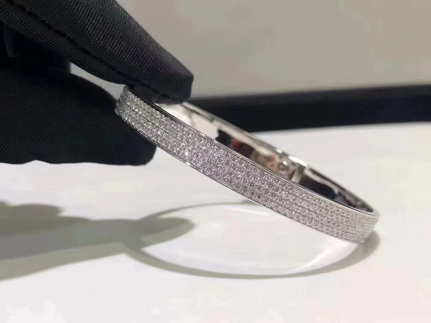 [TRENDS]HM KELLY BRACELET IN SILVER AND FULL PAVE DIAMOND