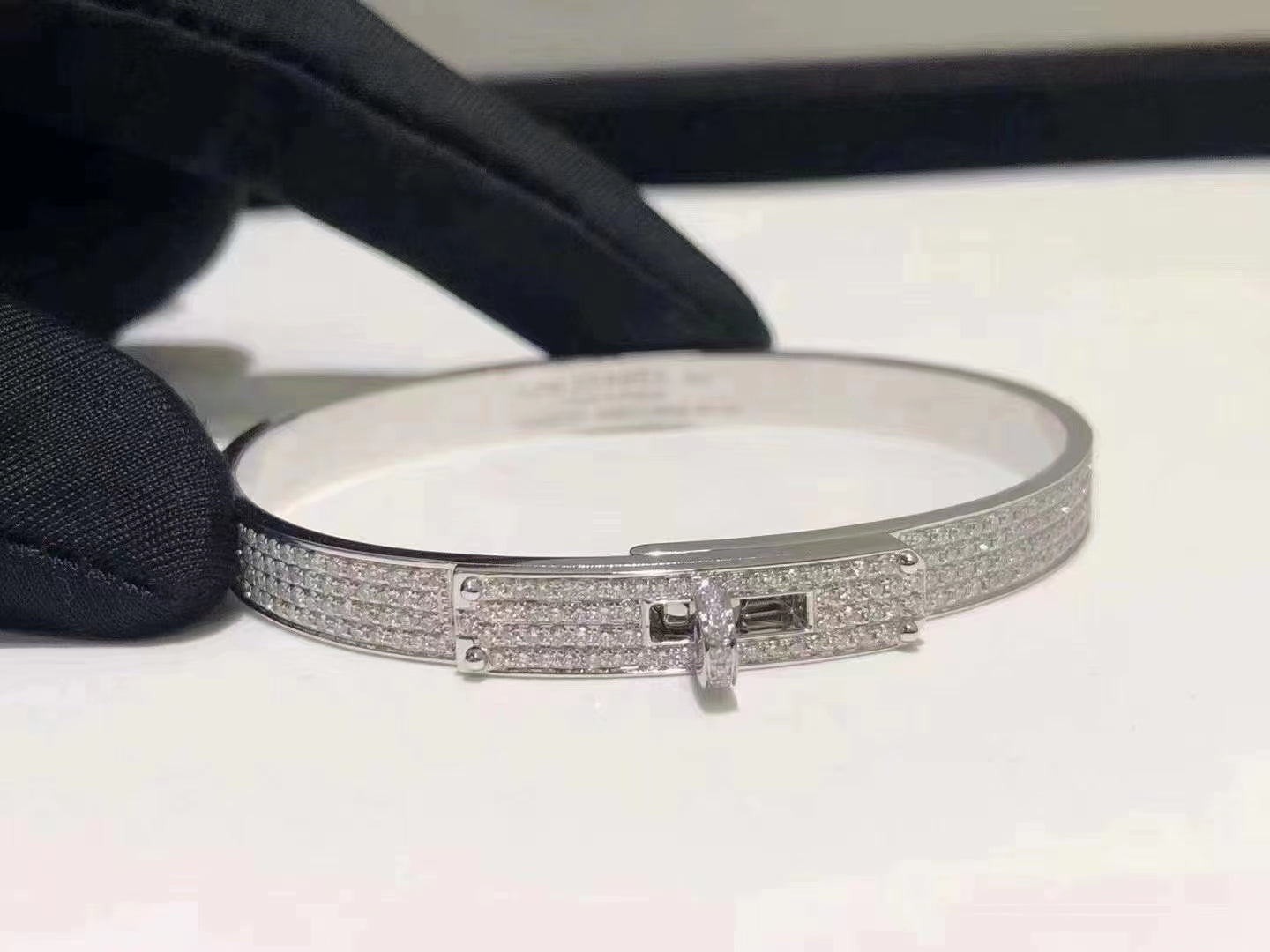 [TRENDS]HM KELLY BRACELET IN SILVER AND FULL PAVE DIAMOND