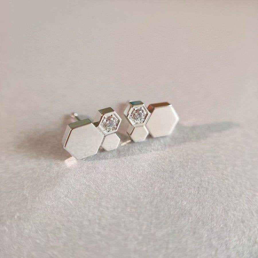 [TRENDS]BEE LOVE SILVER DIAMOND EARRINGS