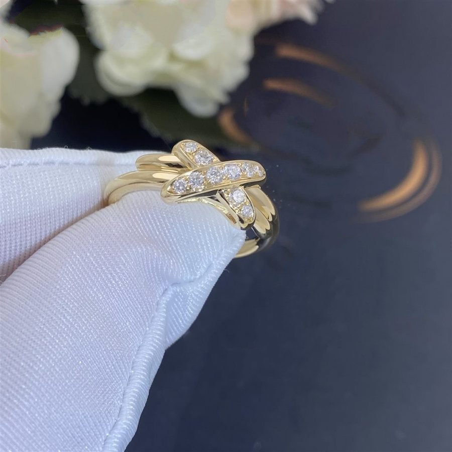 [TENDENCIAS]ANILLO JEUX DE ORO CON DIAMANTES