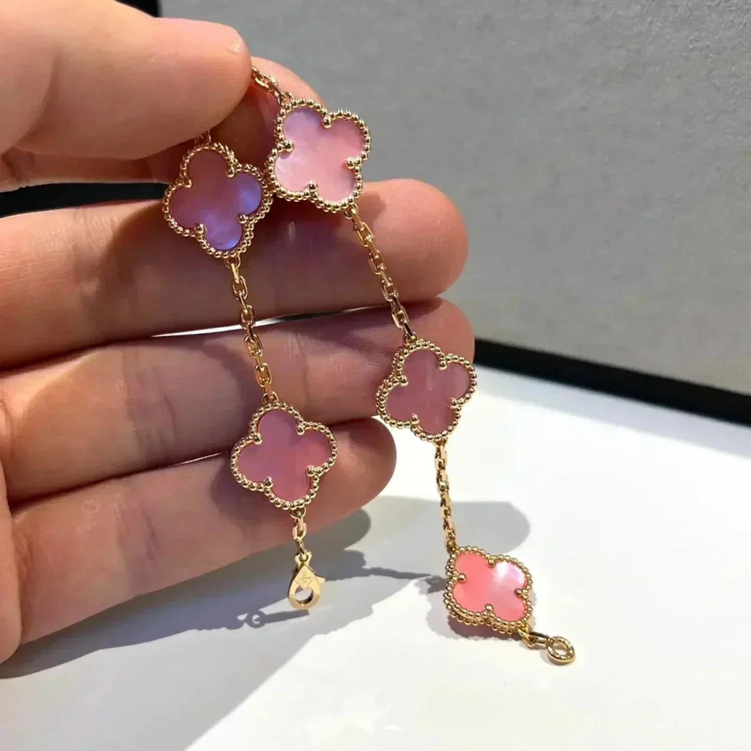 [TENDENCIAS] PULSERA TRÉBOL 5 ROSA