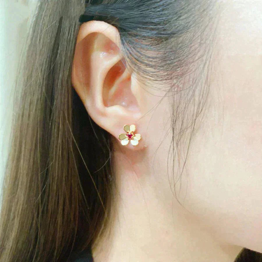 [TENDENCIAS]PENDIENTES FLOR ROSA FRÍVOLE