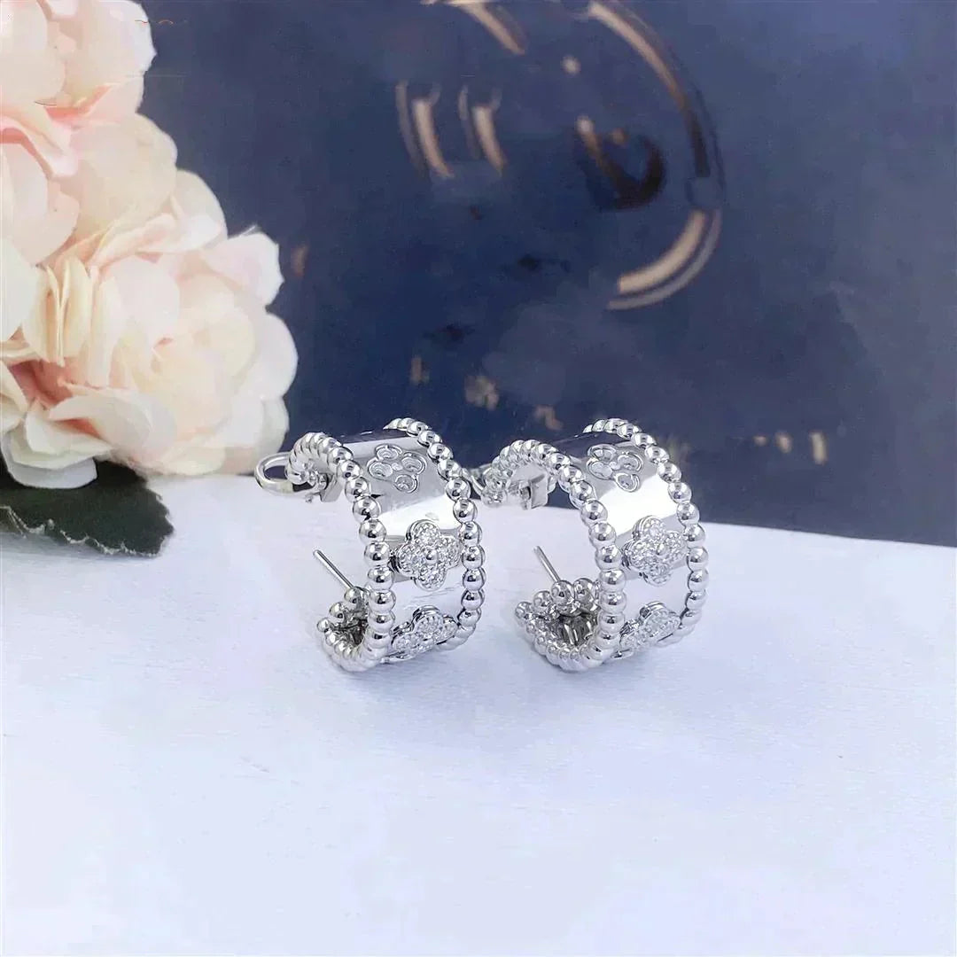 [TRENDS]PERLEE DIAMOND EARRINGS