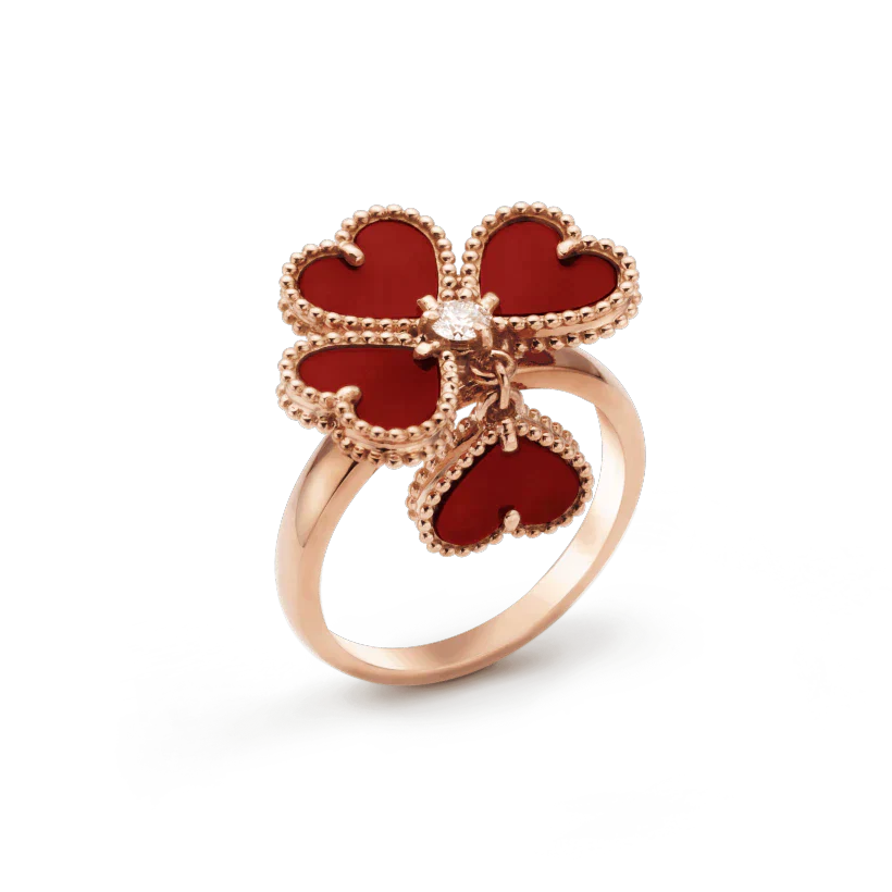 [TENDENCIAS] ANILLO DE CORNALINA CON TRÉBOL DE DULCE